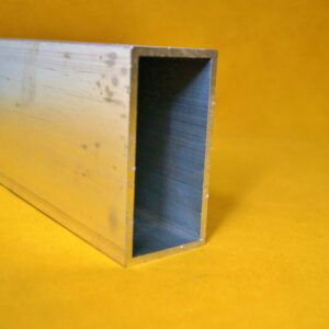 profil-100x50x4-scaled-1.jpg Profil aluminiowy prostokątny 100x50x4mm